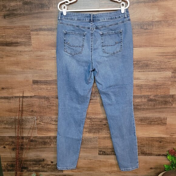 Maurices Jeans 14 XLong Mid Rise Skinny Medium Light Wash Stretch Denim - Picture 2 of 10